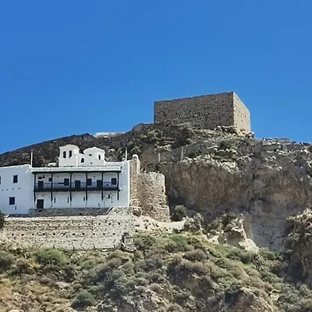 Ftoulis Apartman Szkírosz